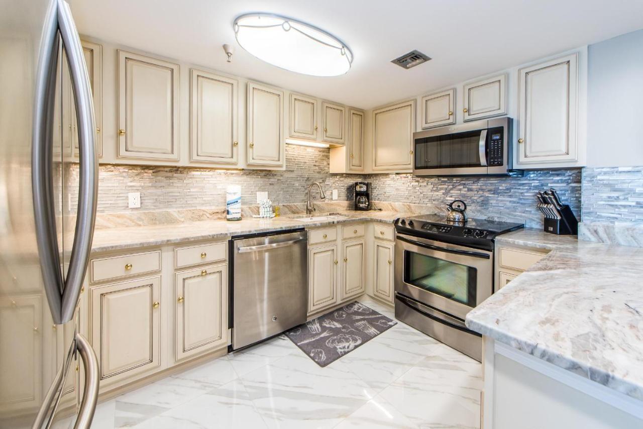 Apartamento Waterview Towers 202